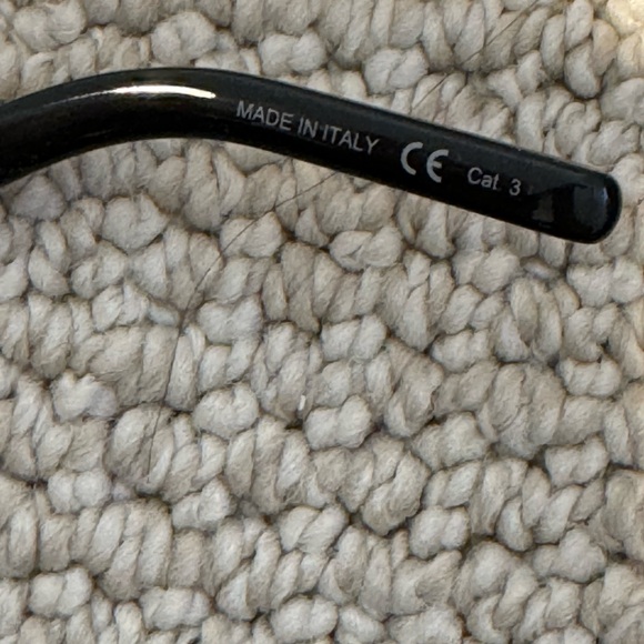 Saint Laurent Cat Eye Sunglasses - Picture 5 of 7